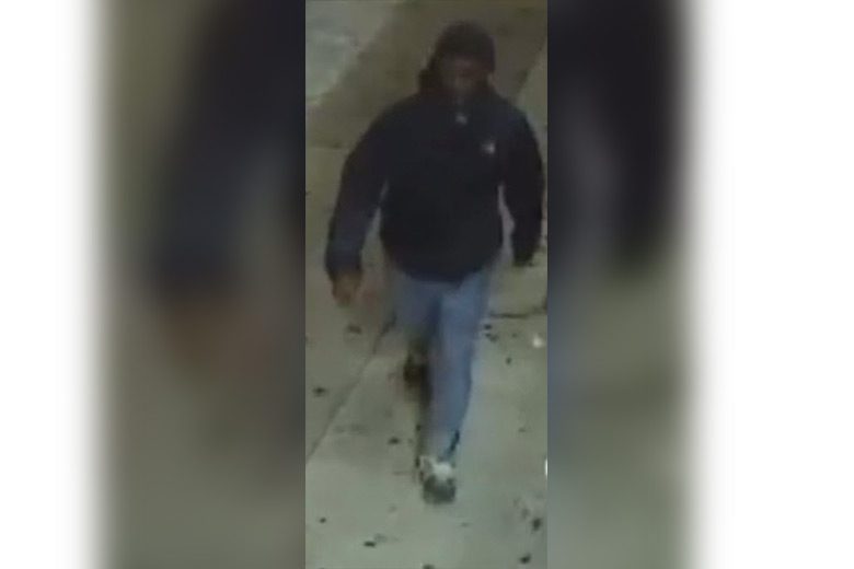 Police searching for Philadelphia arsonist