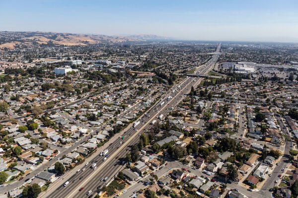 Oakland police tell women, lock your doors after home invasion, rape as crime rises