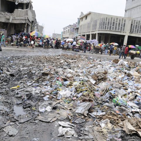 Us urges americans to leave haiti because of gang violence, kidnappings and fuel shortages - photo licensed by shore news network.