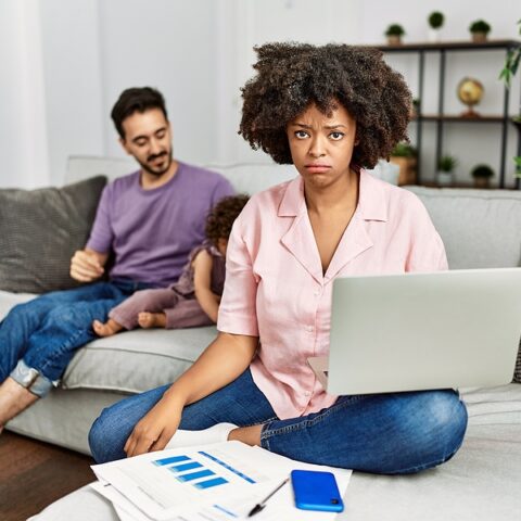 Roughly 40% of americans say they recently suffered financial difficulties, study shows - photo licensed by shore news network.