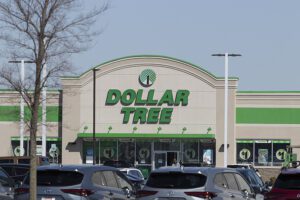 Laurel dollar tree store robbed at gunpoint