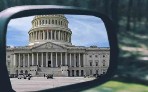 Democratic Staffers Are Fleeing The Hill To Work For Big Tech: REPORT