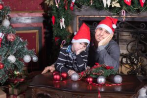 Poll suggests bad news for holiday shoppers amid supply chain chaos