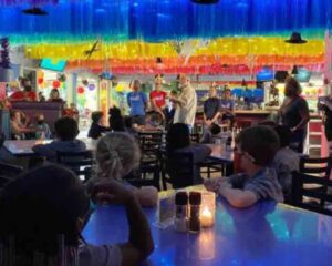 Broward school takes elementary students to gay bar