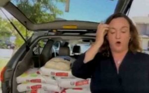 Congresswoman Stands Near Her Gas Powered Minivan While Using Candy Rice To Prove Oil Companies Are Bad