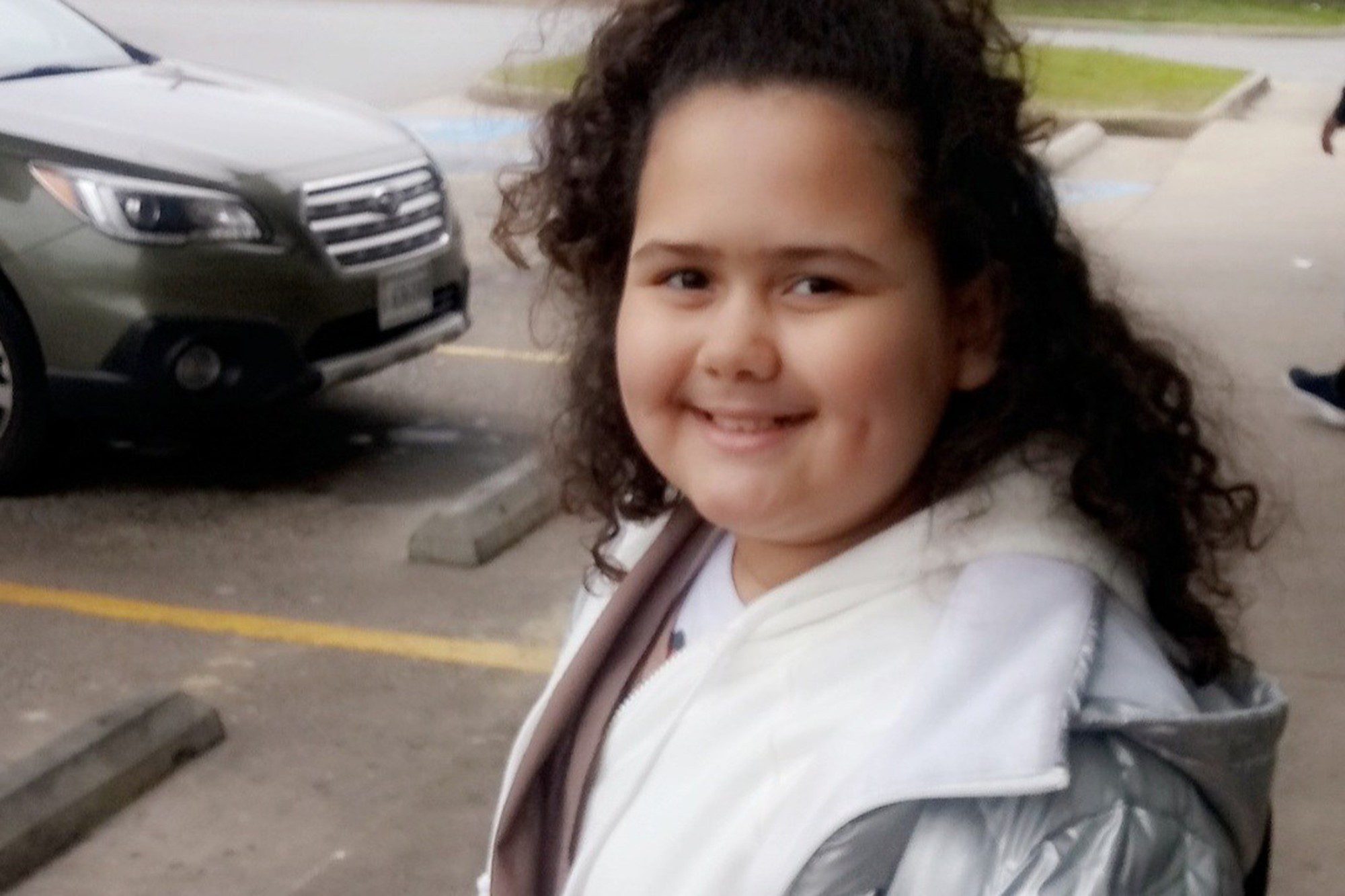 Parents claim daughter died of COVID after teacher made her "class nurse"
