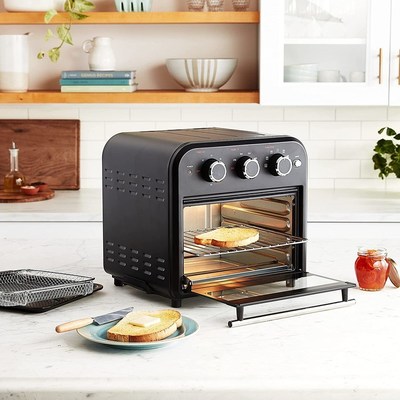 New Jersey based kitchen appliance company says their products will make great Black Friday gifts