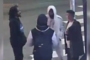 Philadelphia police seeking shooting suspect