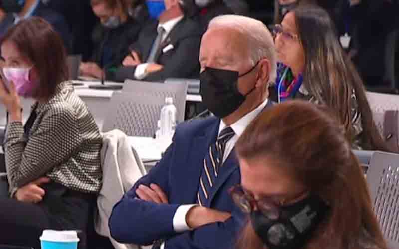 Sleepy Joe Biden falls asleep at a boring climate summit