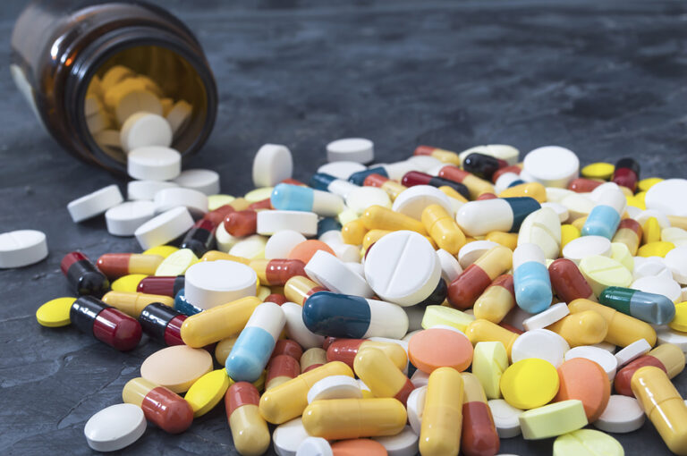 Haverhill man admits to distributing fentanyl and methamphetamine pills - photo licensed by shore news network.