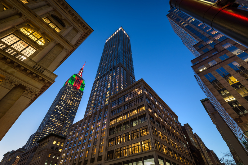 Empire State Building unveils holiday pop-up vendors, holiday decorations