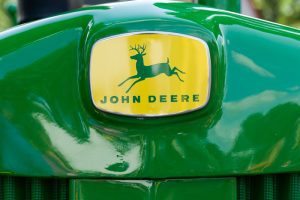 John deere workers reject new contract, extend strike