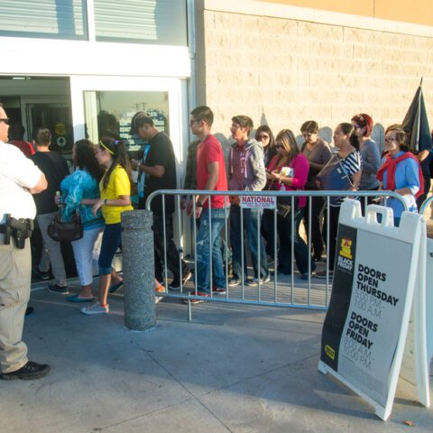 How online shopping is pushing in-person black friday shopping to extinction - photo licensed by shore news network.