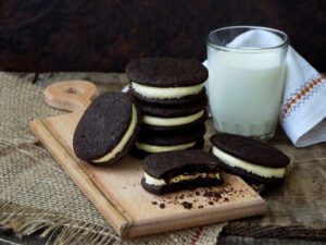 The price of oreos is going up because of inflation, manufacturer says