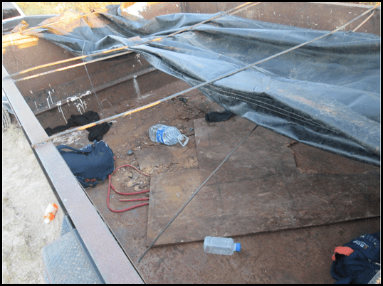 Smugglers Use Dump Trailer to Transport Migrants Around Checkpoint