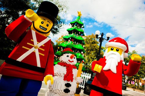 A complete guide to celebrating the holidays and holiday events in Orlando
