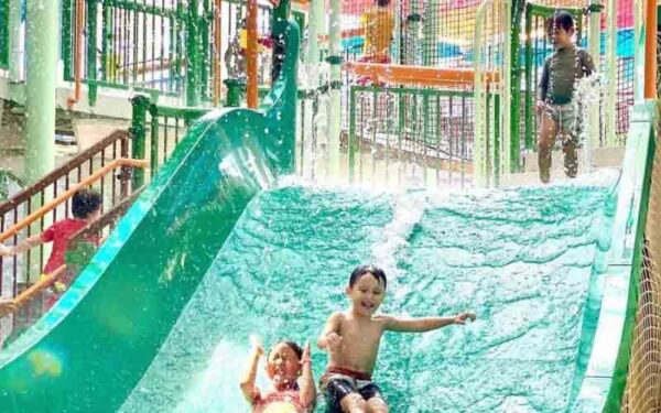 Kartrite indoor waterpark announces holiday event schedule