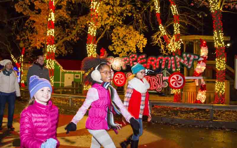 Here's everything you need to know about Holiday in the Park at Six Flags America