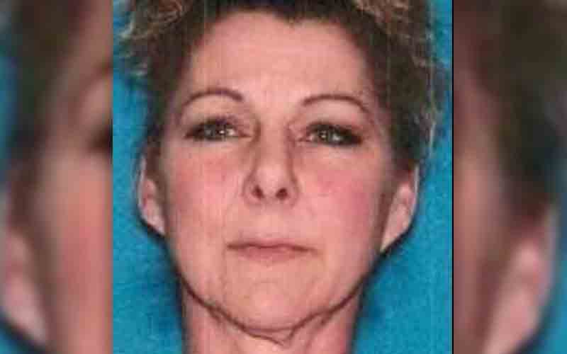 Daughter who killed elderly dad and his girlfriend ordered to stay in jail during trial