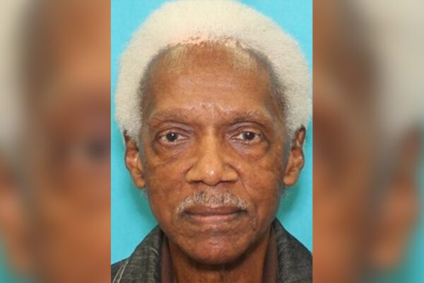 Police searching for missing elderly man in Philadelphia