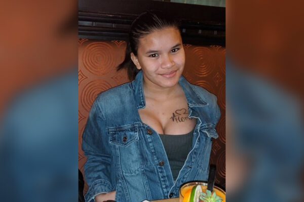 Philadelphia police search for missing teen girl