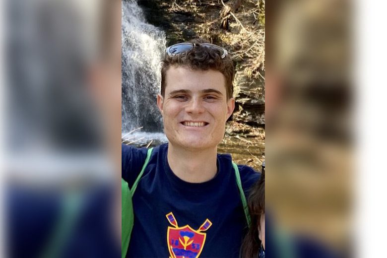 Police searching for missing 21-year-old in Philadelphia