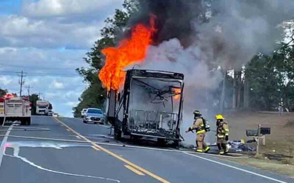 RV fire shuts down Highway 83 in Defuniak Springs