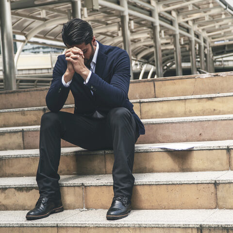 Jobless claims increase as employers fight to keep workers - photo licensed by shore news network.