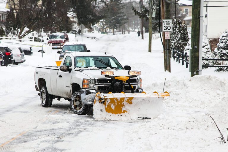 Snowstorm causes road closures and accidents up and down west coast - photo licensed by shore news network.