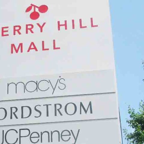 Cherry hill police warn parents not to drop off children unsupervised at mall - photo licensed by shore news network.