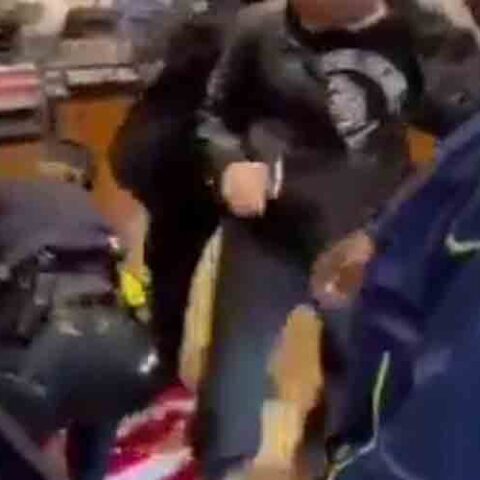 New york police officers throw american flag on the ground, arrest unvaccinated man after trying to order food at panera bread - photo licensed by shore news network.