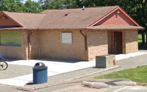 Gille park bathrooms vandalized