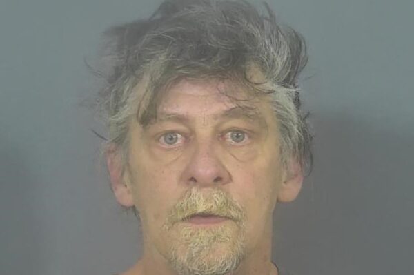 Drunk pilot crash lands his plane in Indiana neighborhood Drunk pilot crash lands his plane in Indiana neighborhood