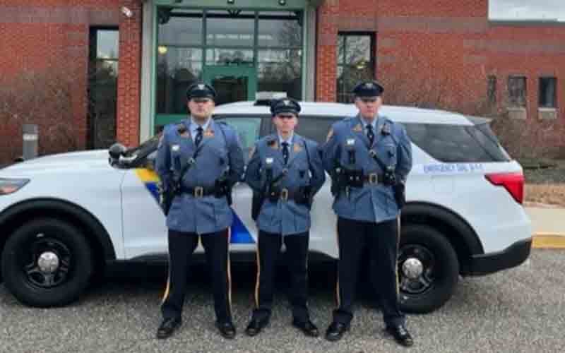 New Jersey State Troopers deliver baby at mother's Atlantic County home