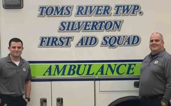 Silverton EMS unable to save girl, 9 after crash into tree police say