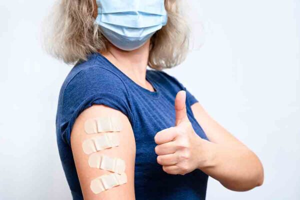 Pfizer predicts 2nd booster shot in early 2022 to protect against so far, mild omicron variant