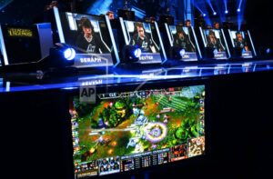 Nj approves company to take bets on competitive video games