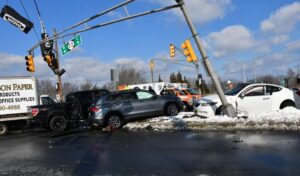 Crash shuts down route 72 in manahawkin