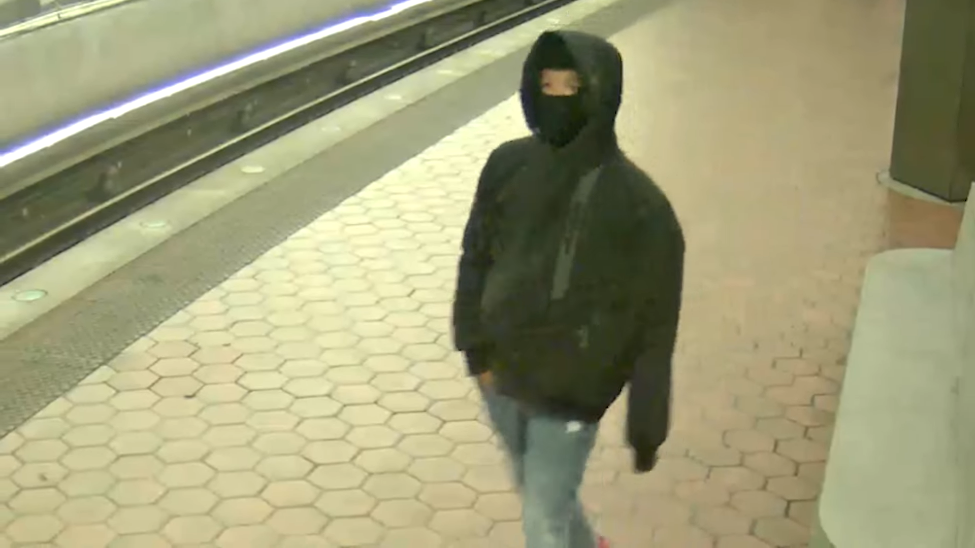 D.C. Detectives Need Your Help Identifying Possible Suspect in Homicide