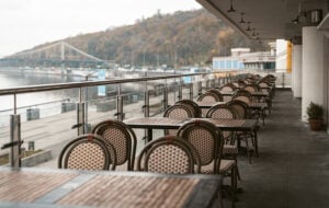 Synergy ceo says restaurants not facing worker shortage, but wage shortage