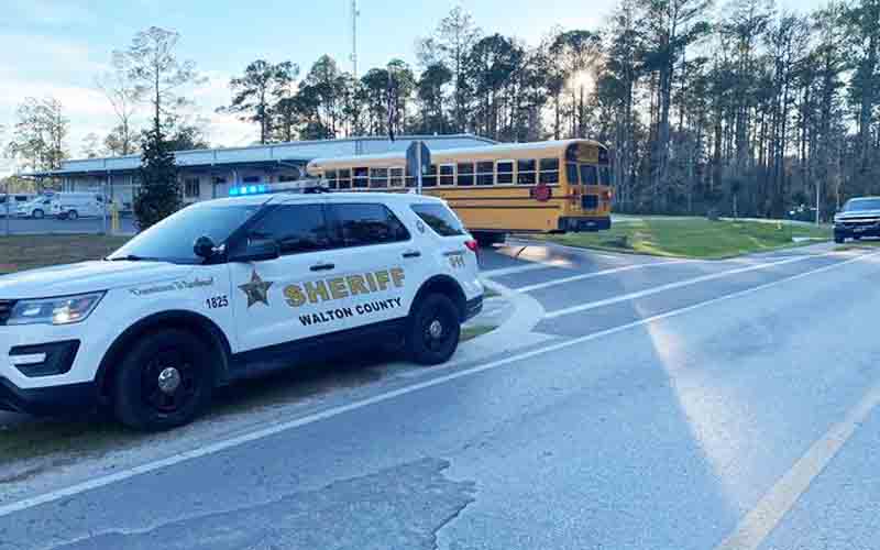 No children injured in accident involving bus and pickup truck