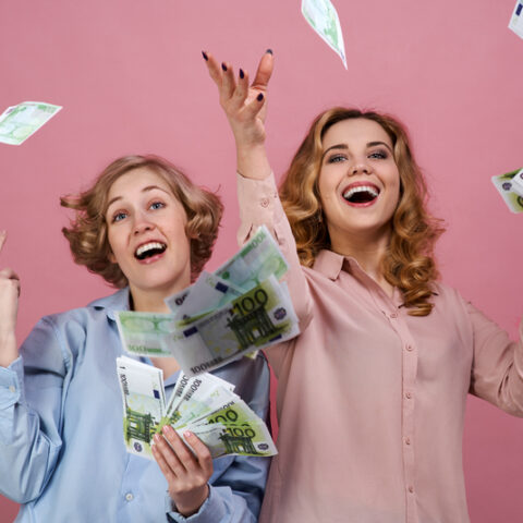 New jersey winners take home $110,000 in power ball winnings saturday - photo licensed by shore news network.