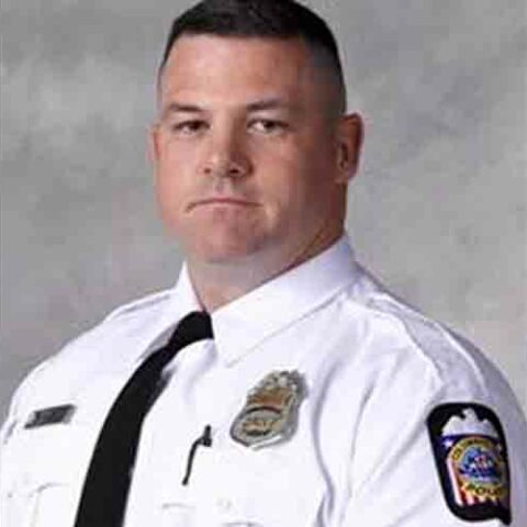Columbus mourns the loss of veteran police officer - photo licensed by shore news network.