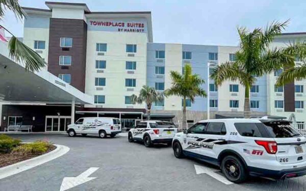 Woman and child found dead inside Port St. Lucie hotel room