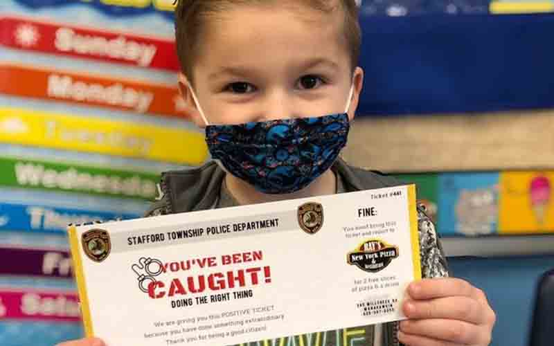 Stafford boy ticketed for 'doing the right thing', police issue fine for free Ray's Pizza