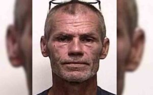 Inmate escapes from florida jail, police say call 911 immediately if you see him