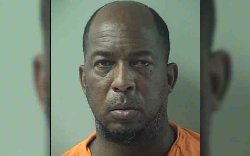 He held a knife up to his ex-girlfriend's neck then snatched her purse