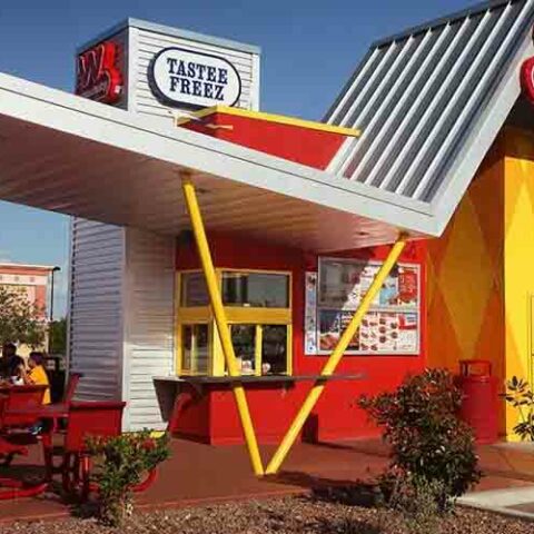 Wienerschnitzel to open 20 hot dog restaurants in arkansas - photo licensed by shore news network.