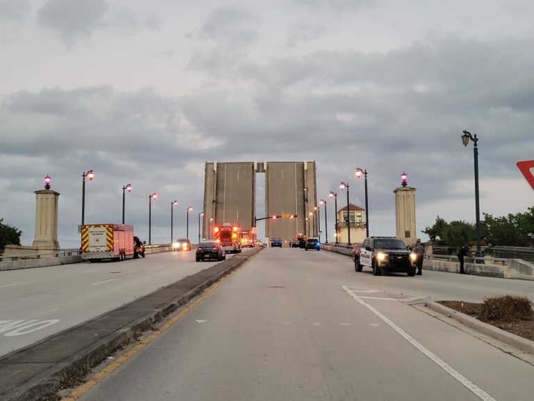Woman fell to her death as drawbridge in west palm beach opened - photo licensed by shore news network.