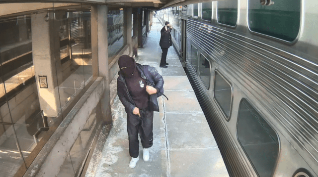 Chicago mom turns in son after surveillance photos published by police department